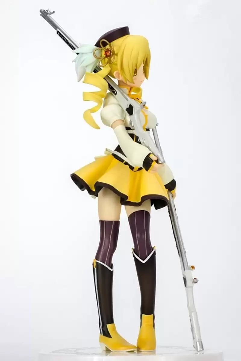 ������� Banpresto Puella Magi Madoka Mami Tomoe Ichiban Kuji Premium