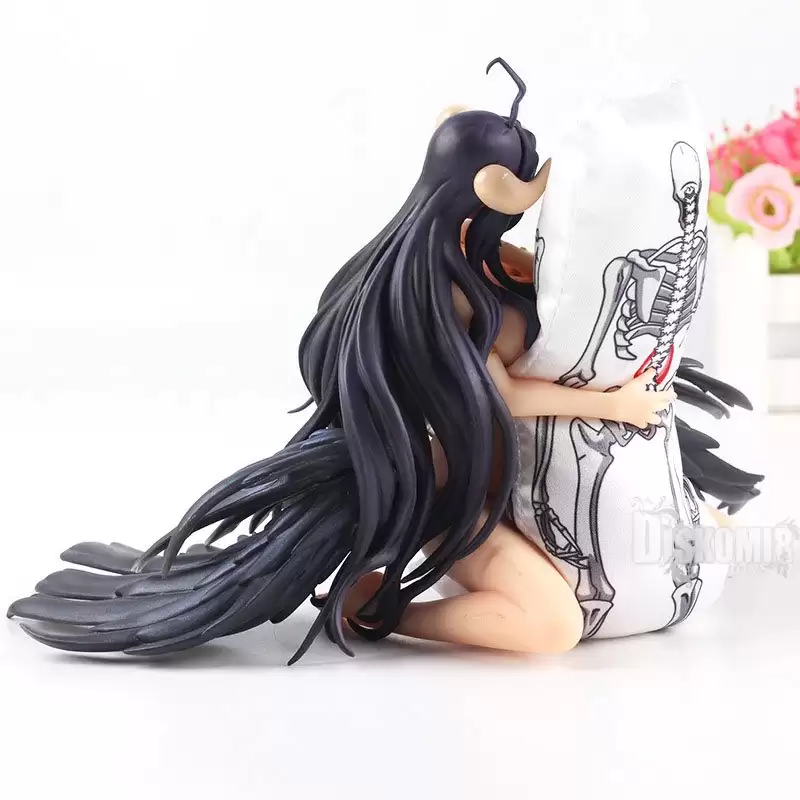 ������� �������� Albedo with dakimakura