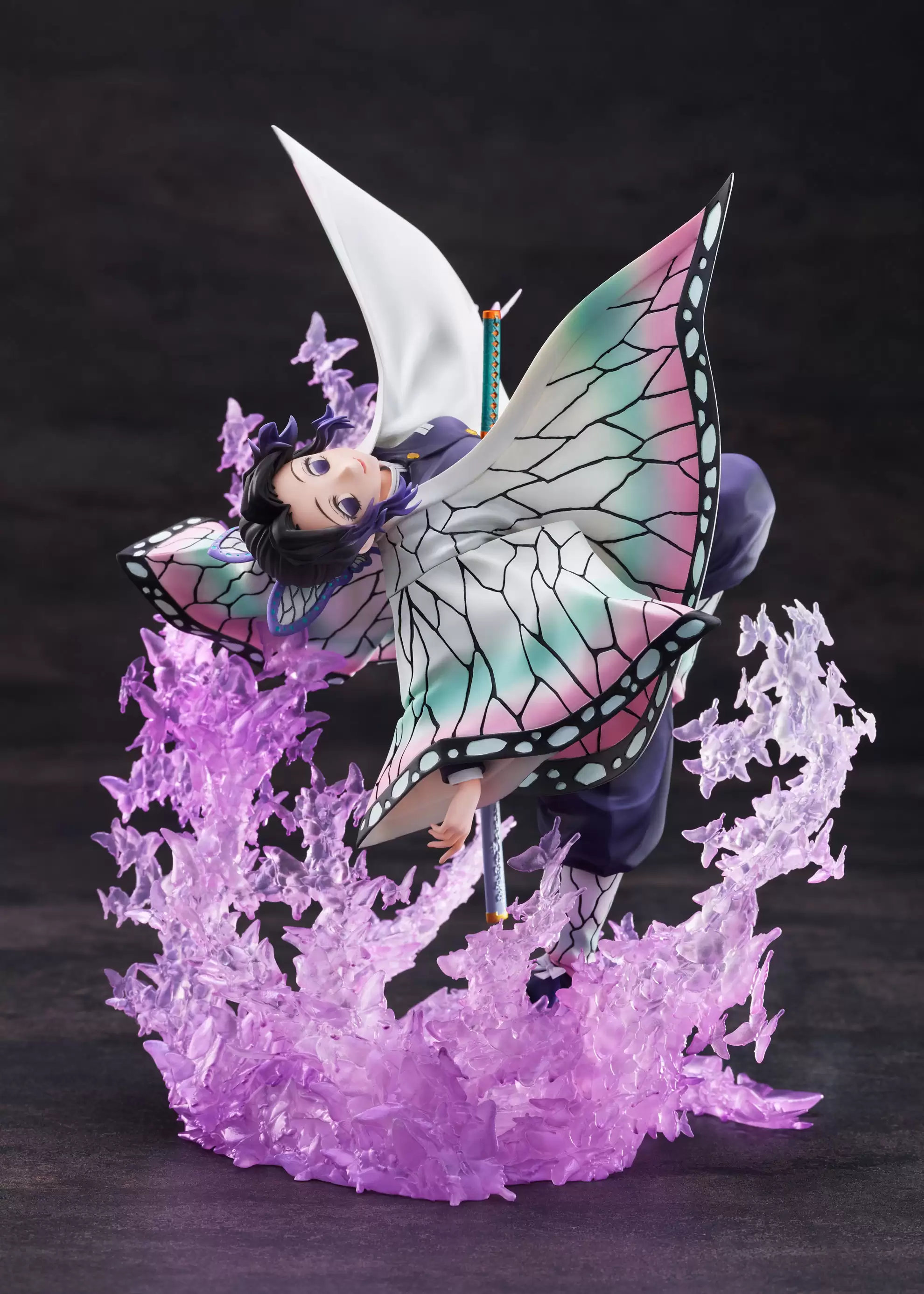������� Demon Slayer: Kimetsu no Yaiba - Shinobu Kocho