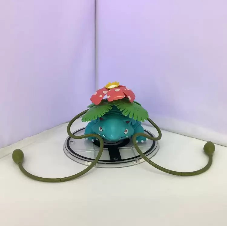 ������� ������� Bulbasaur figure