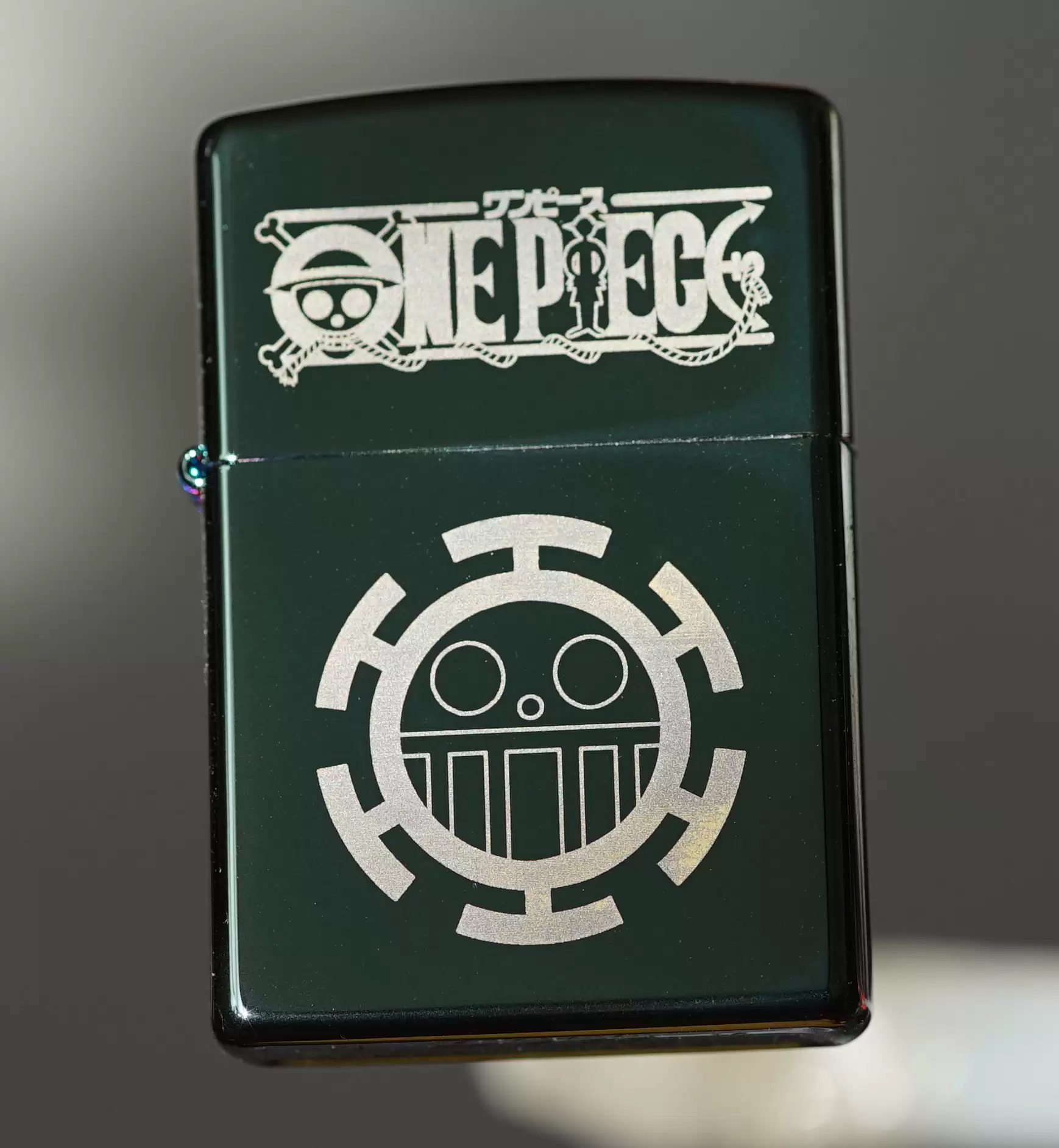 ��������� ������������ Zippo One Piece