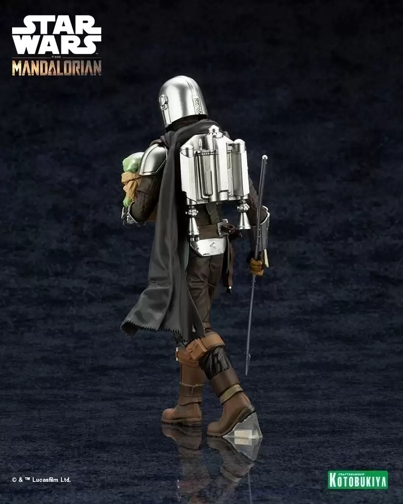 ������� Star Wars The Mandalorian: Mandalorian & Grogu with Beskar Staff