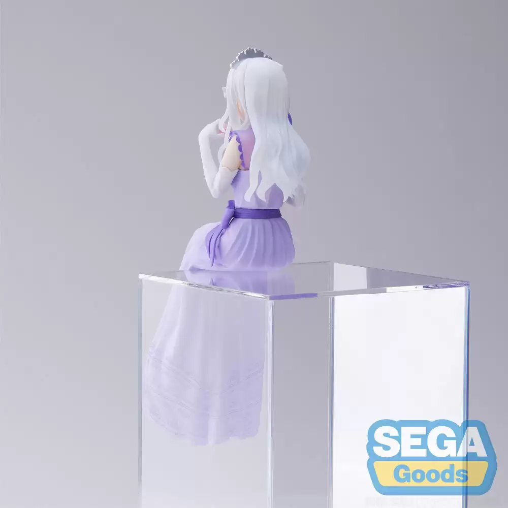 ������� Re: Zero Premium Chokonose Figure Emilia Dress Up Party