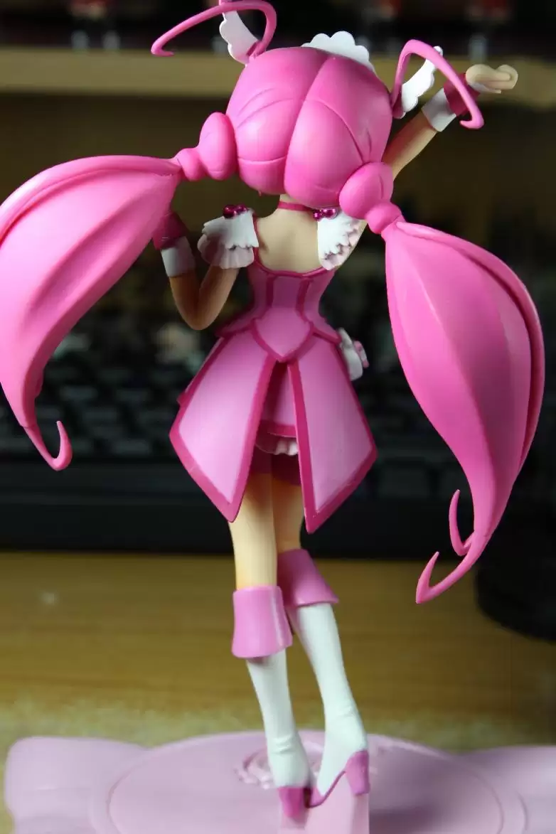 ������� Smile Precure! Cure Happy DX Figure