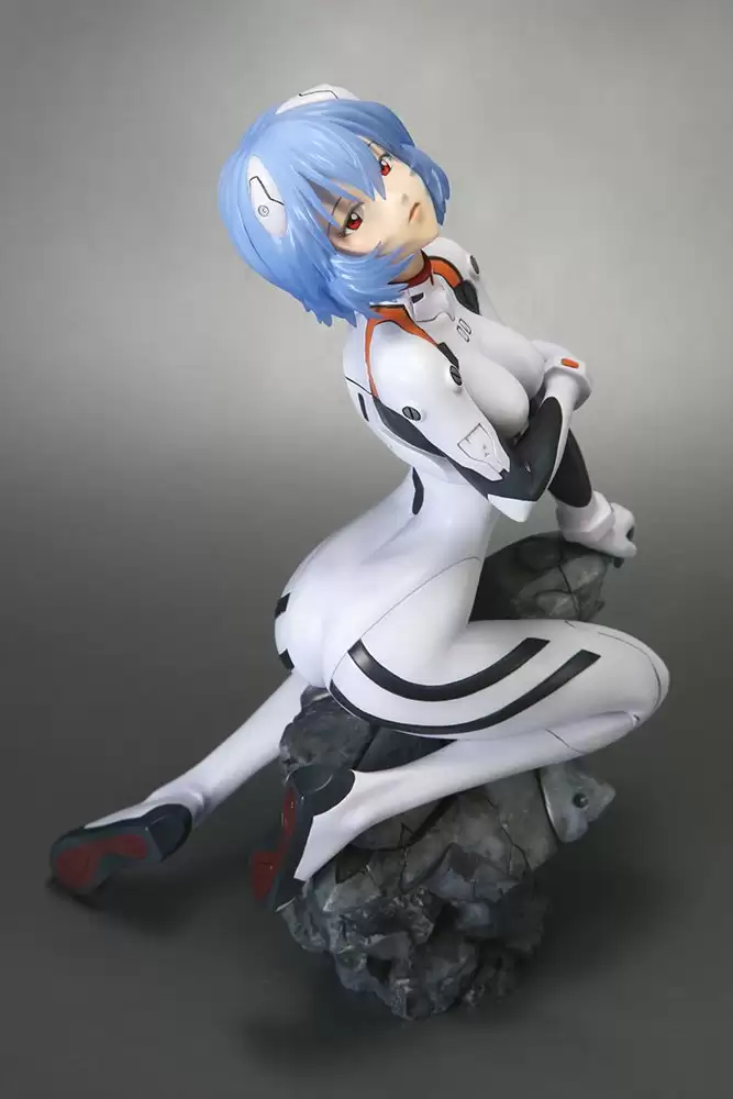 ������� "Rebuild of Evangelion" Ayanami Rei -Plugsuit Ver.- :RE