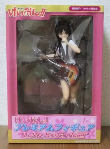 ������� Sega K-On!! Mio Akiyama Premium "Lefty, Rock'n Roll!!"