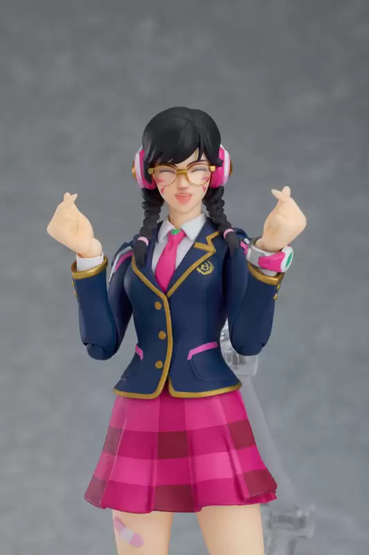 ������� figma 492 Overwatch - D.VA Academy Skin Ver.