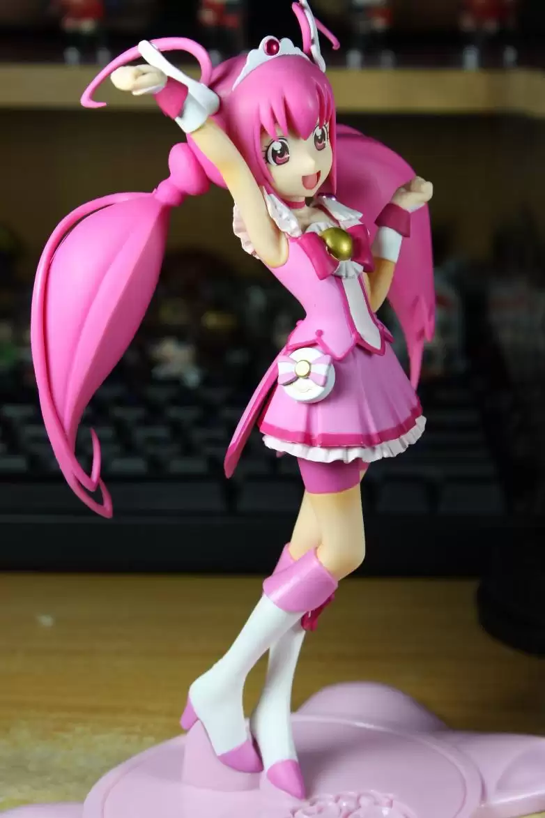 ������� Smile Precure! Cure Happy DX Figure