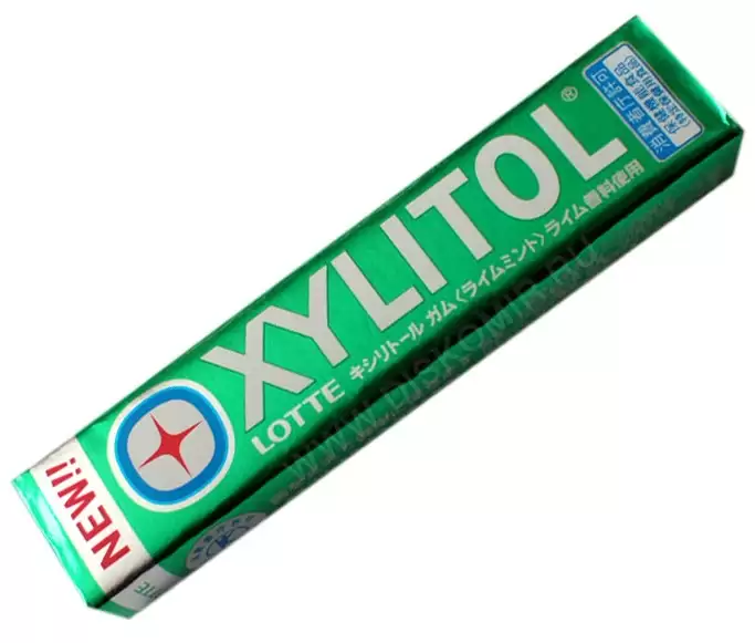 �������� ����������� ������� Lotte ����� Xylitol Lime Mint (���������)