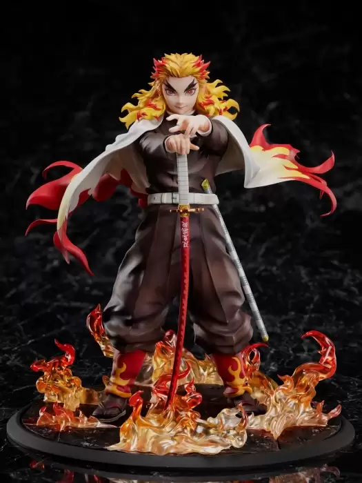 ������� Demon Slayer: Kimetsu no Yaiba Kyojuro Rengoku