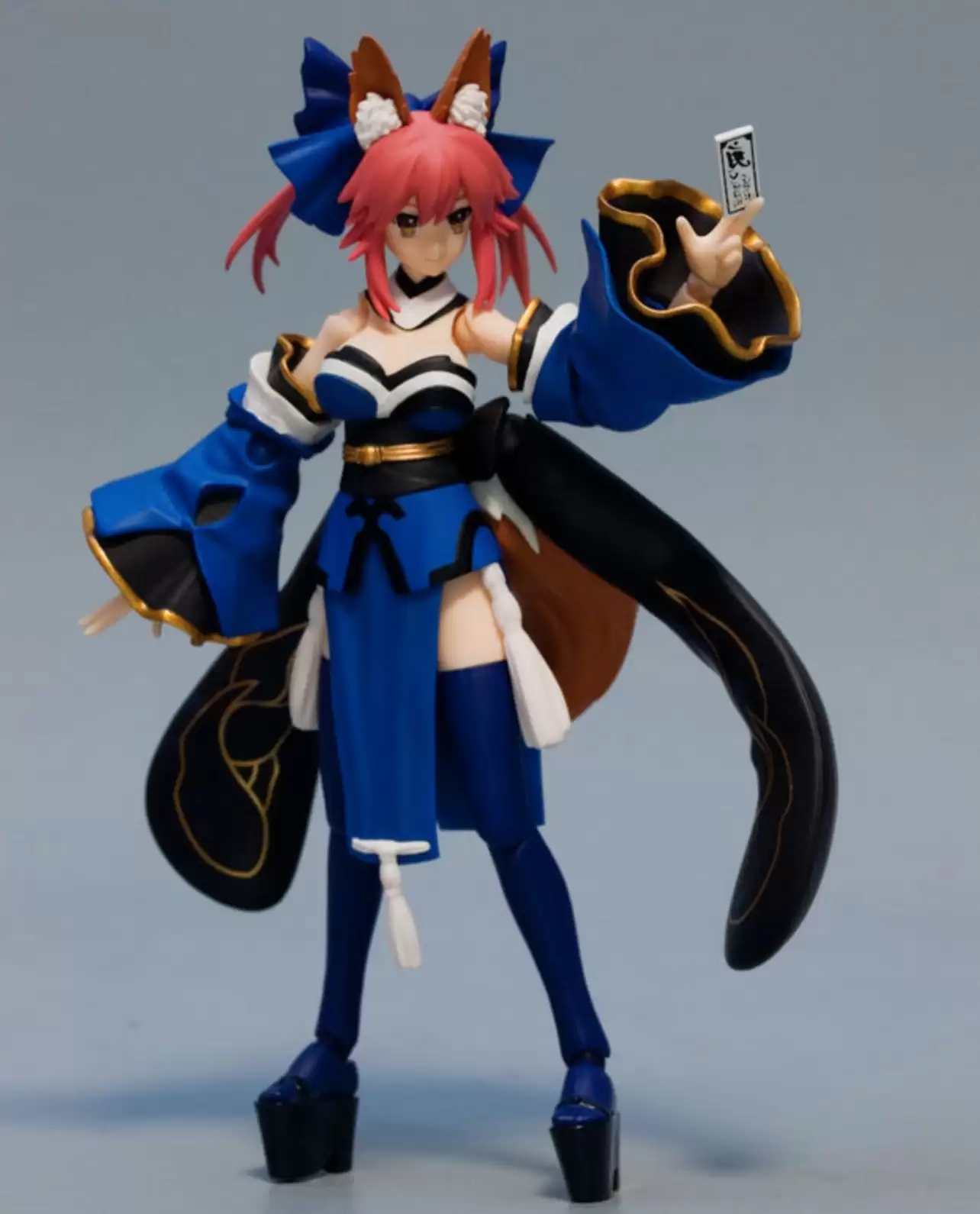 ������� ������ EXTRA Caster Figma