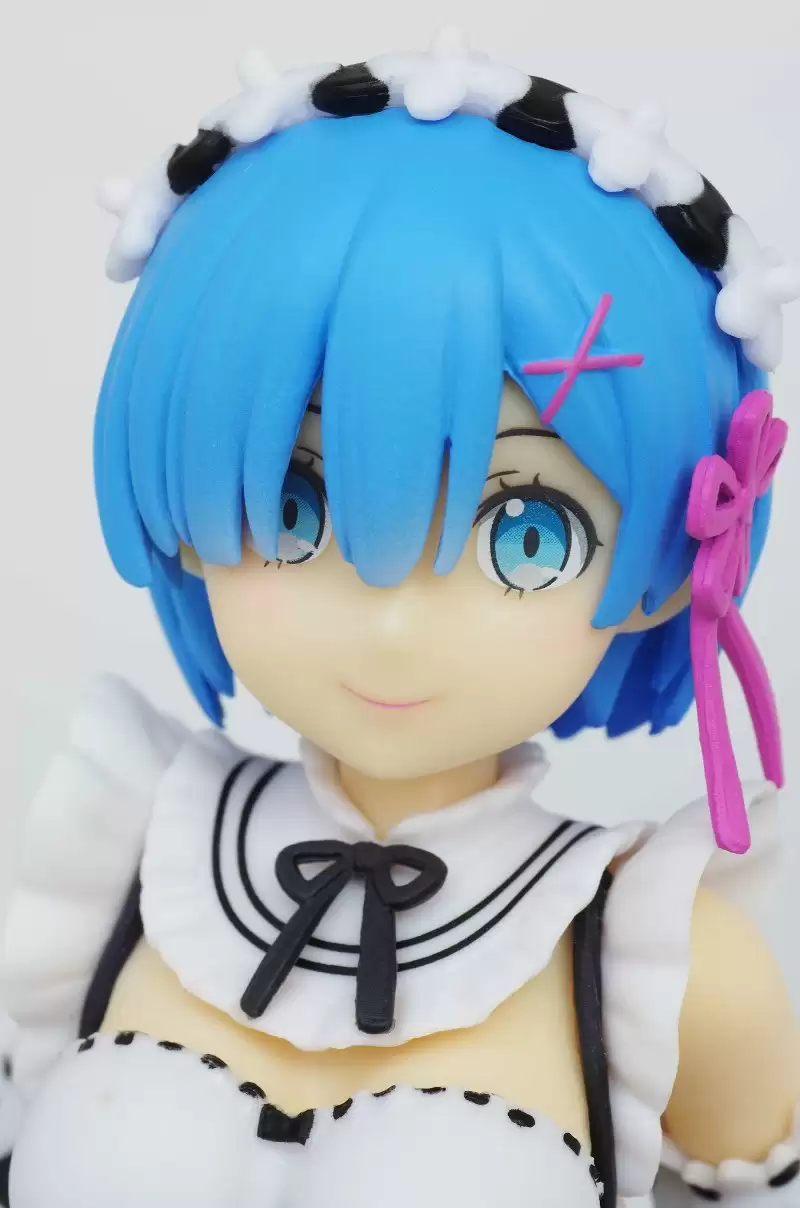 ������� Sega ReZero Rem Curtsey PM Figure