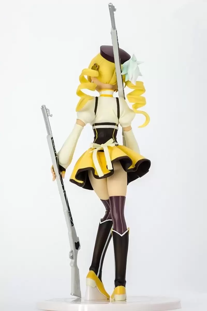 ������� Banpresto Puella Magi Madoka Mami Tomoe Ichiban Kuji Premium