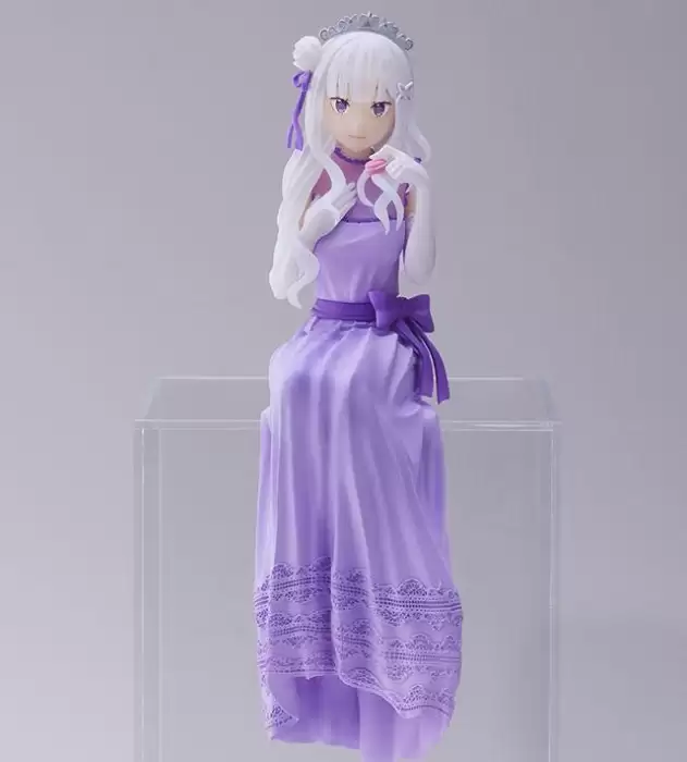 ������� Re: Zero Premium Chokonose Figure Emilia Dress Up Party