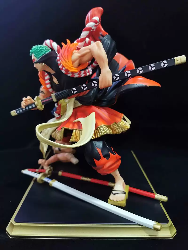 ������� ���-���: Roronoa Zoro