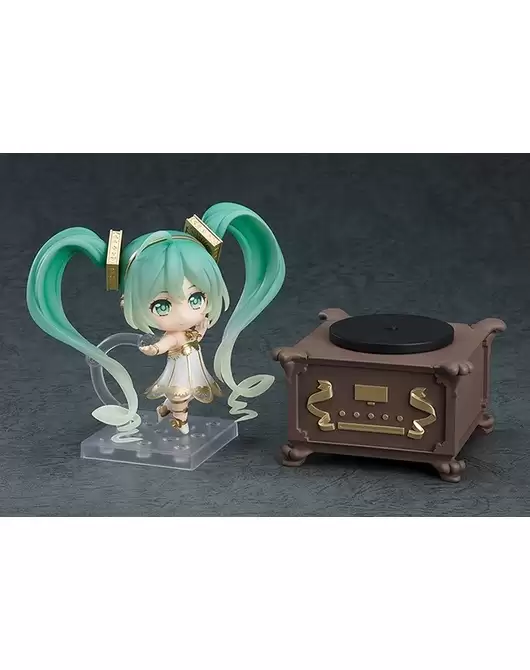 ������� Nendoroid Hatsune Miku: Symphony 5th Anniversary Ver.