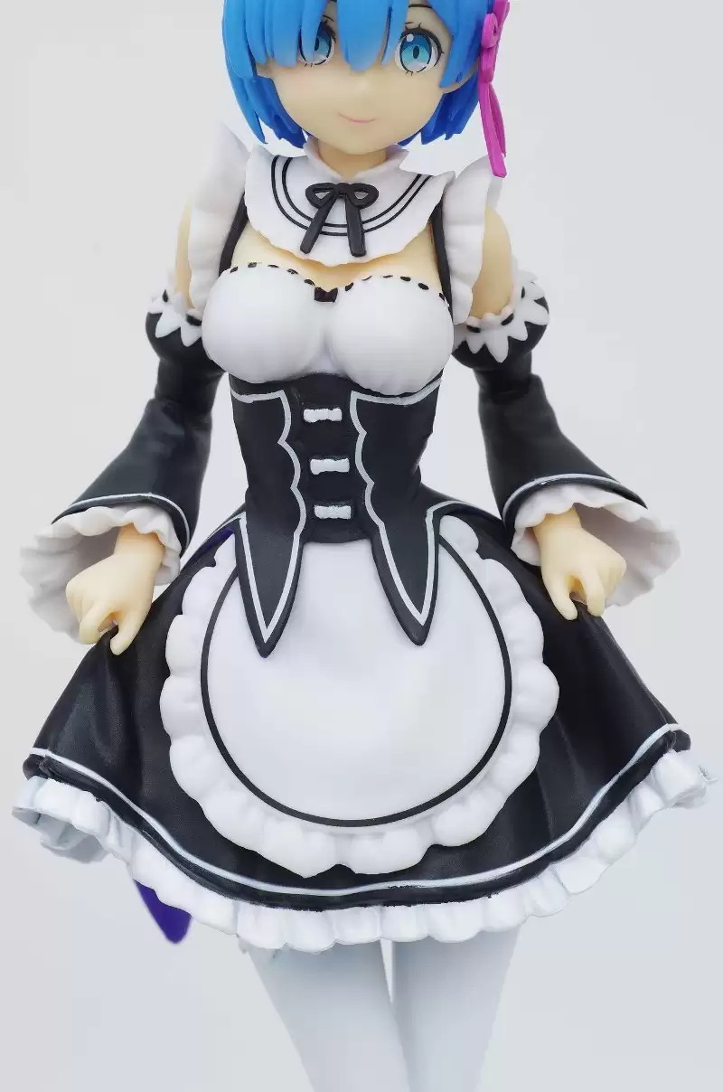 ������� Sega ReZero Rem Curtsey PM Figure