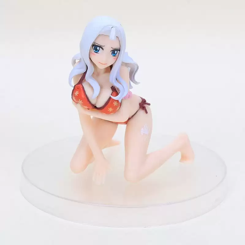 ������� ����� ��� Mirajane Strauss