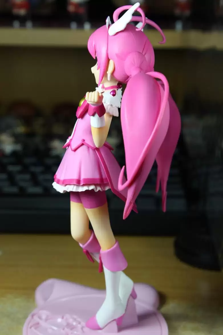 ������� Smile Precure! Cure Happy DX Figure