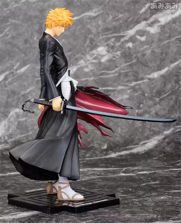 ������� Bleach - Kurosaki Ichigo 1/8 ***