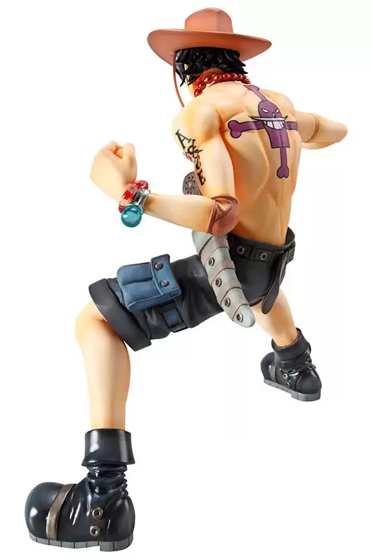 ������� One piece - Portgas D. Ace / ��� P.O.P. 1/8 ***