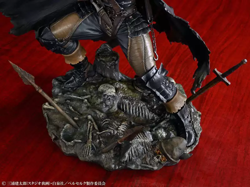������� "Berserk" Guts Black Swordsman Ver. 1/7 Complete Figure