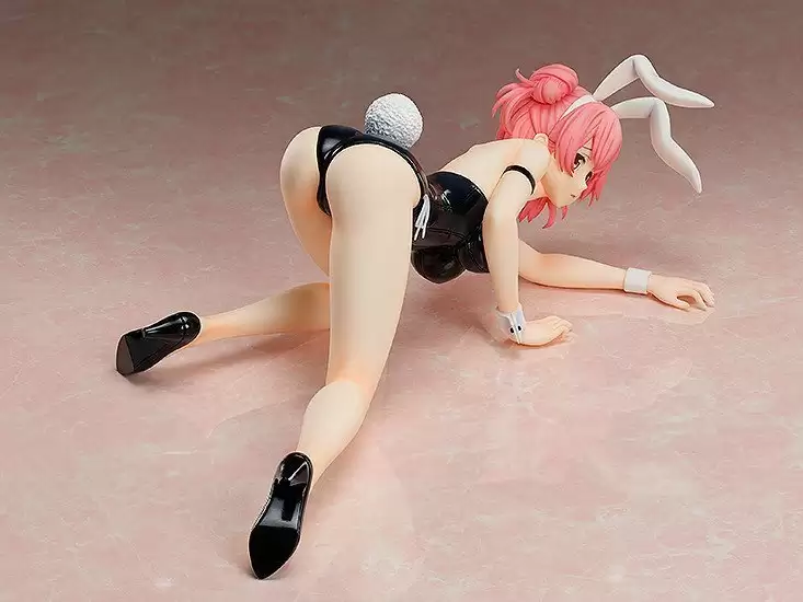 ������� Yui Yuigahama: Bare Leg Bunny Ver.