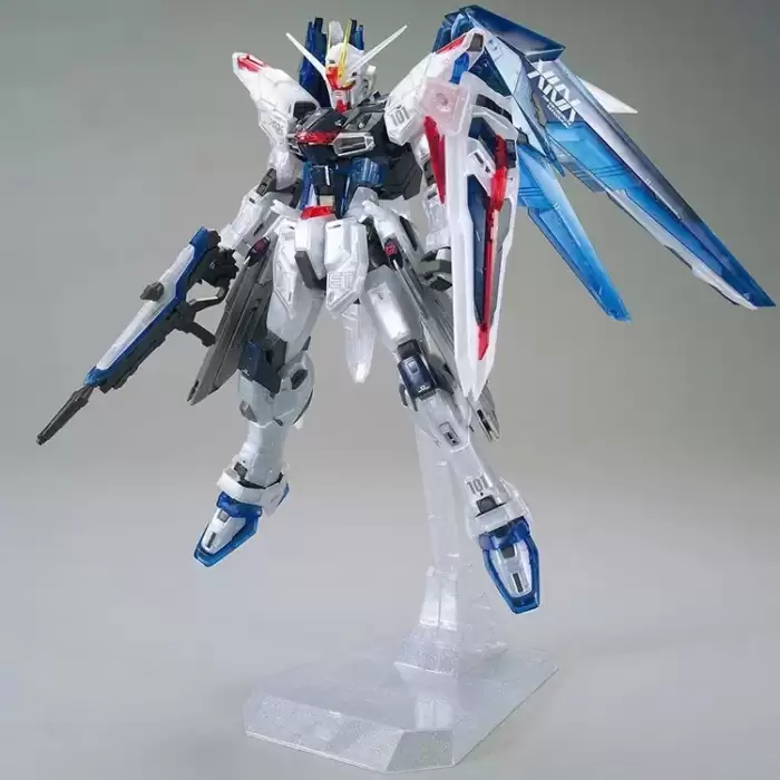 ������� ������� HG 1/144 ZGMF-X10A Freedom ������ Fighter ����������