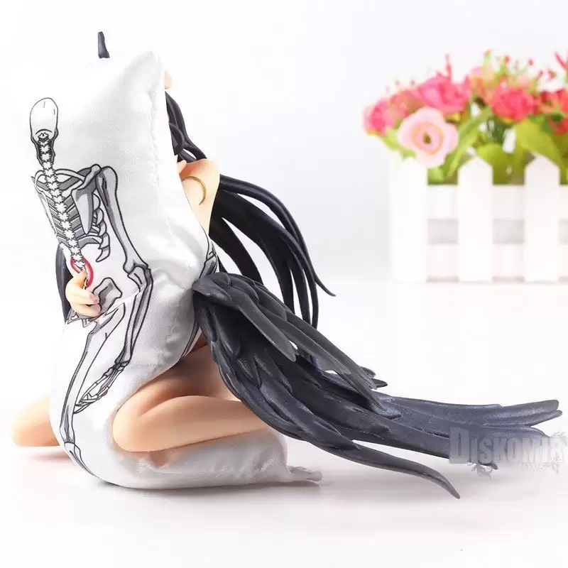 ������� �������� Albedo with dakimakura