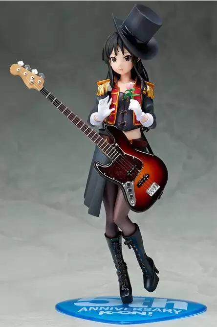 ������� K-ON! - Akiyama Mio / ������ ��� 5th Anniversary Ver. 1/8 ***