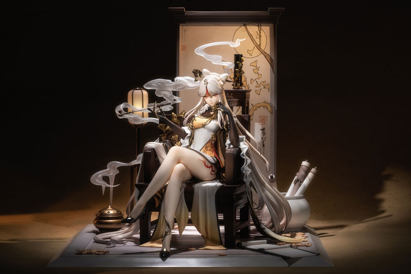 ������� Genshin Impact Ningguang Gold Leaf and Pearly Jade Ver. 1/7 Complete Figure