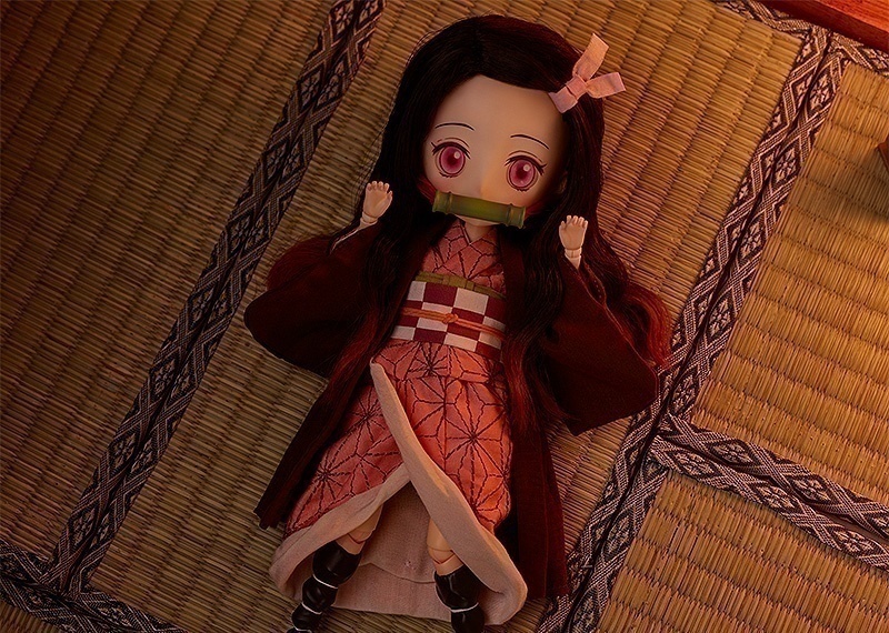 ������� Demon Slayer Kimetsu no Yaiba: Kamado Nezuko