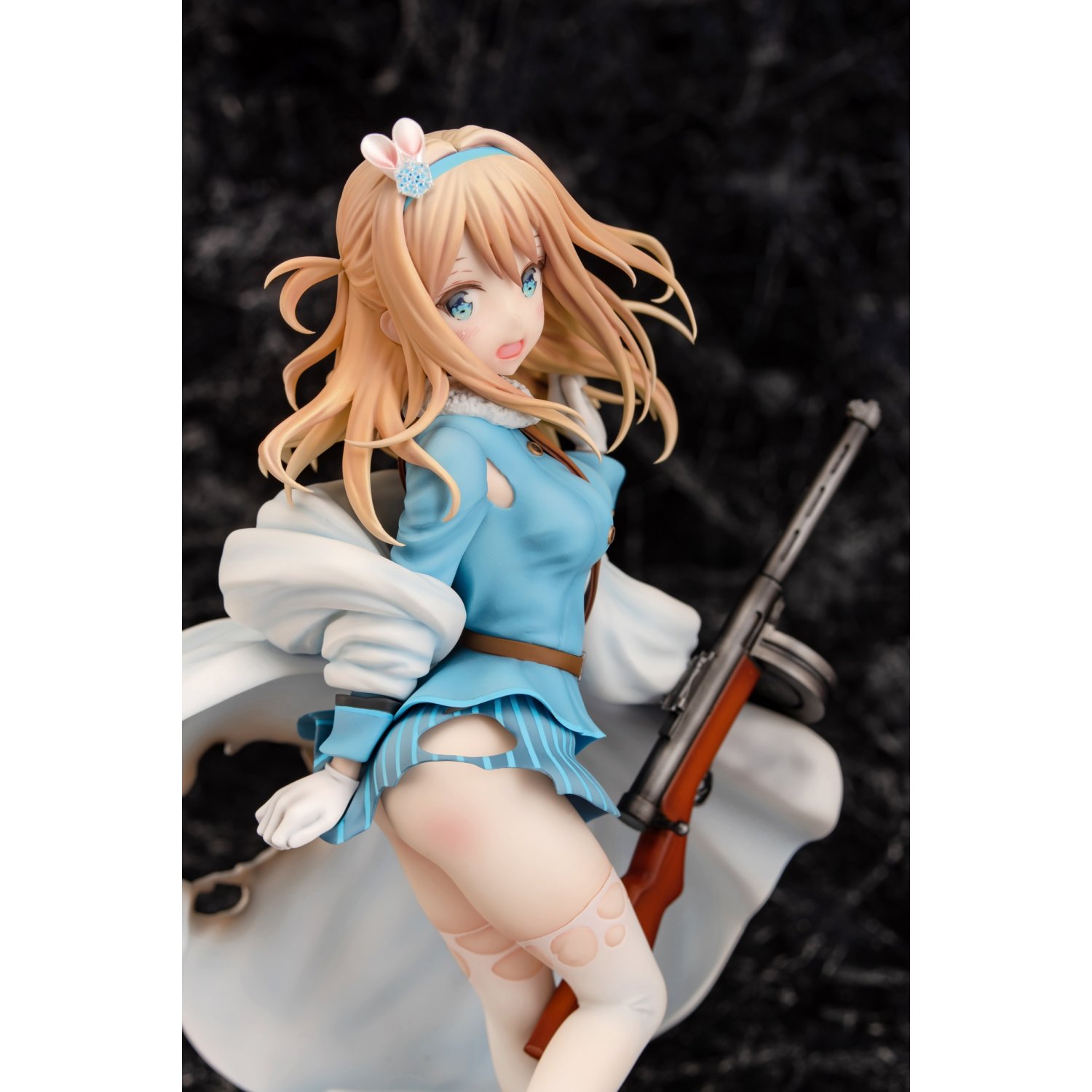 ������� Girls' Frontline Suomi KP-31