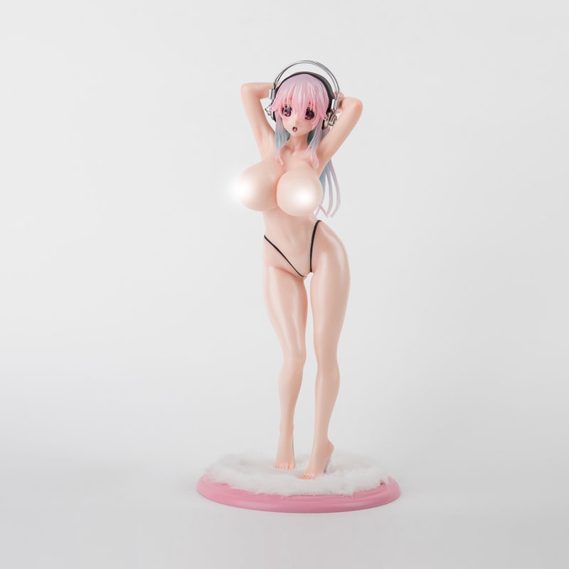 ������� ����� ������ Swimsuit