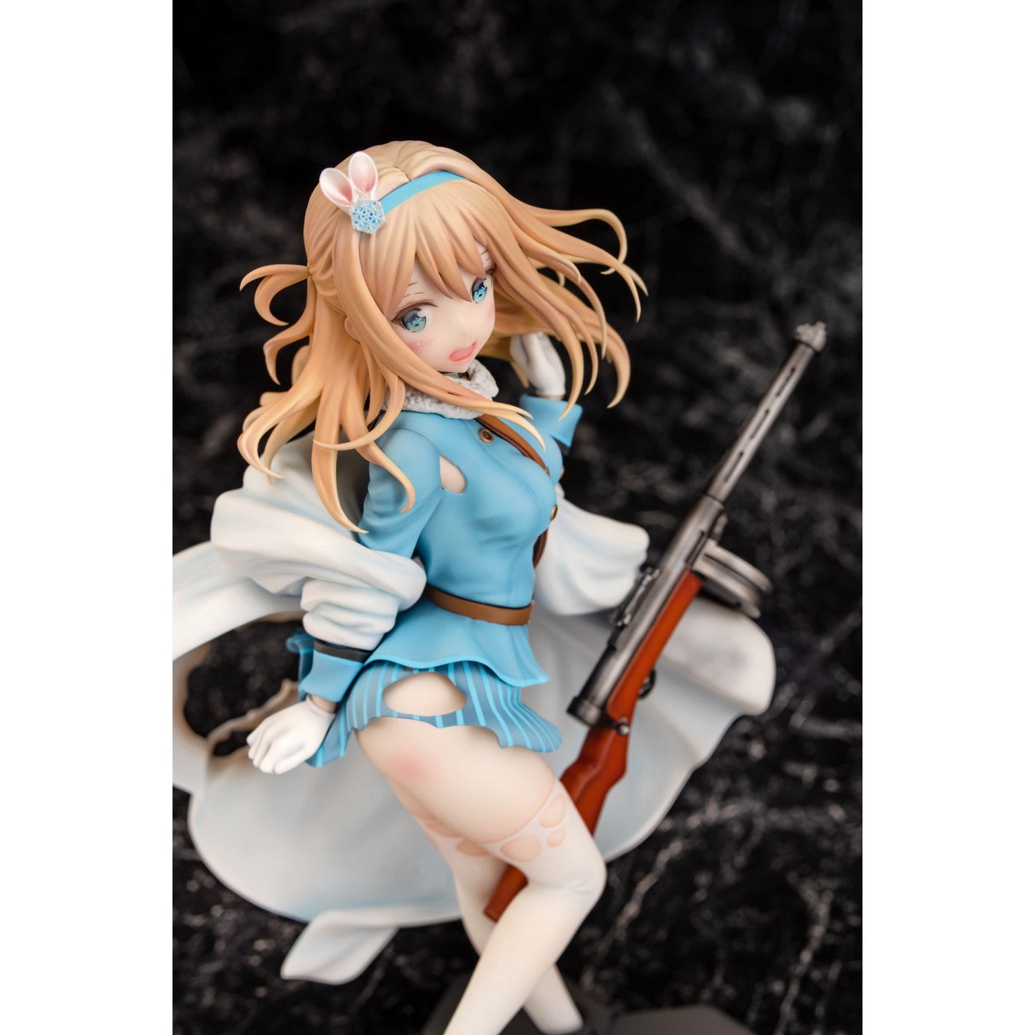 ������� Girls' Frontline Suomi KP-31