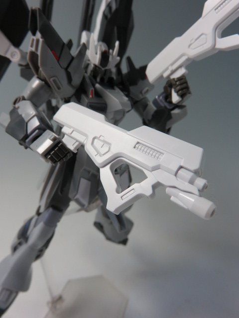 ������� ������� HG 1/144 Hi-Nu RX-93-v2 ������ Hi Fighter Influx Allan Adams's Mobile Suit