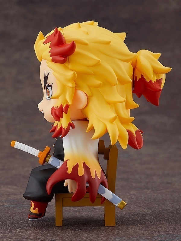 ������� Nendoroid Swacchao! Demon Slayer Kimetsu no Yaiba: Rengoku Kyojuro