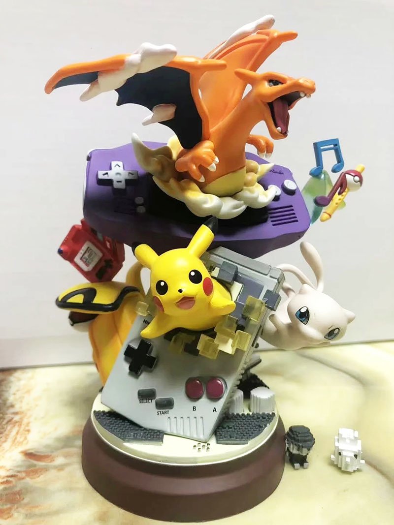 ������� ������� Pocket Monsters Pikachu with Charizard and Game Devices Statue