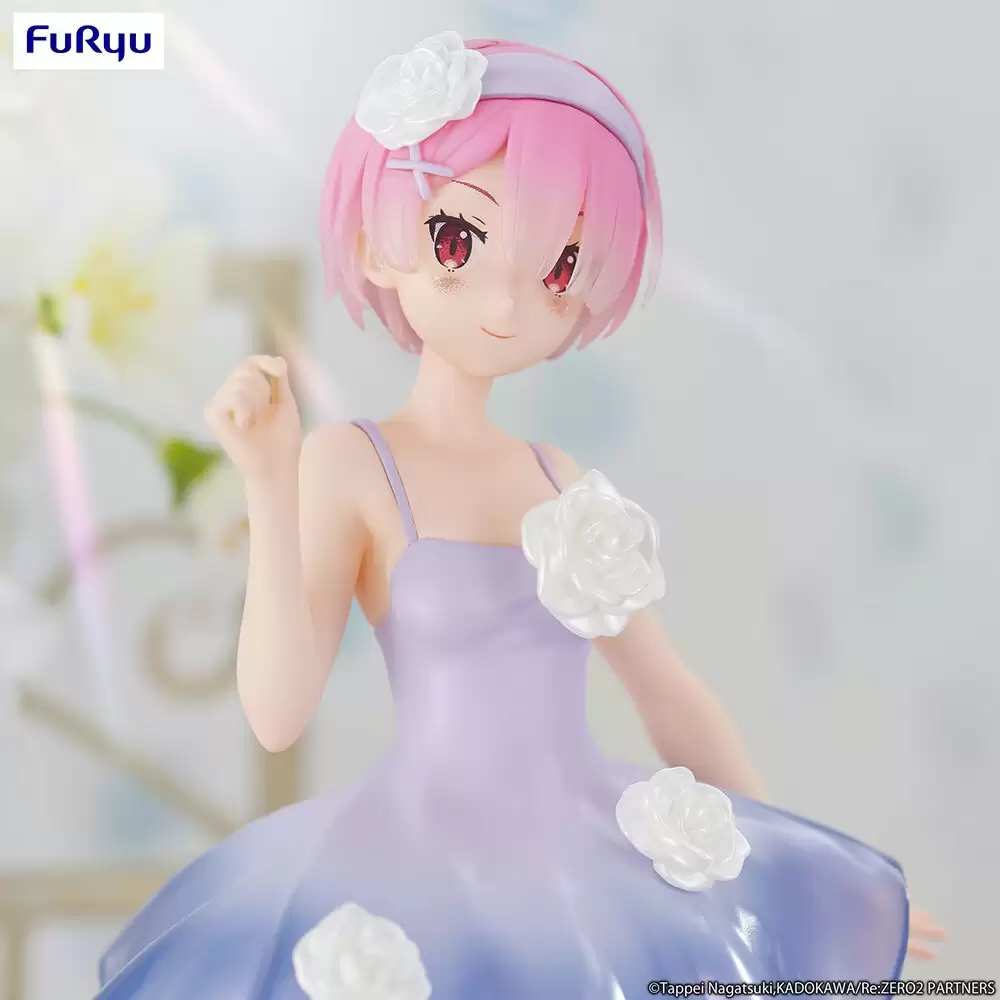 ������� Trio-Try-iT Figure Ram Flower Dress