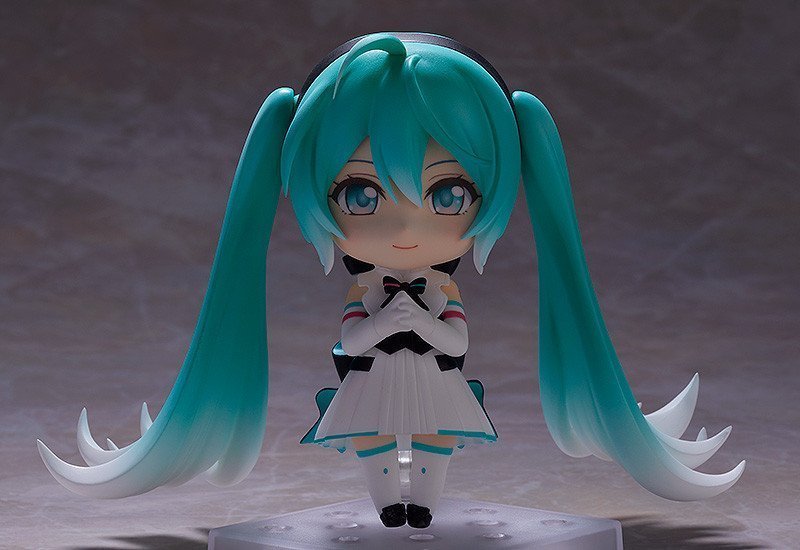 ������� Nendoroid 1039 Hatsune Miku: Symphony 2018-2019 Ver.