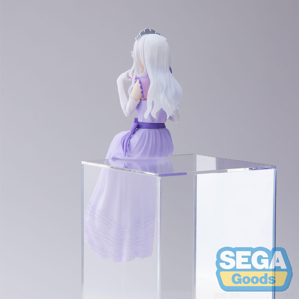 ������� Re: Zero Premium Chokonose Figure Emilia Dress Up Party