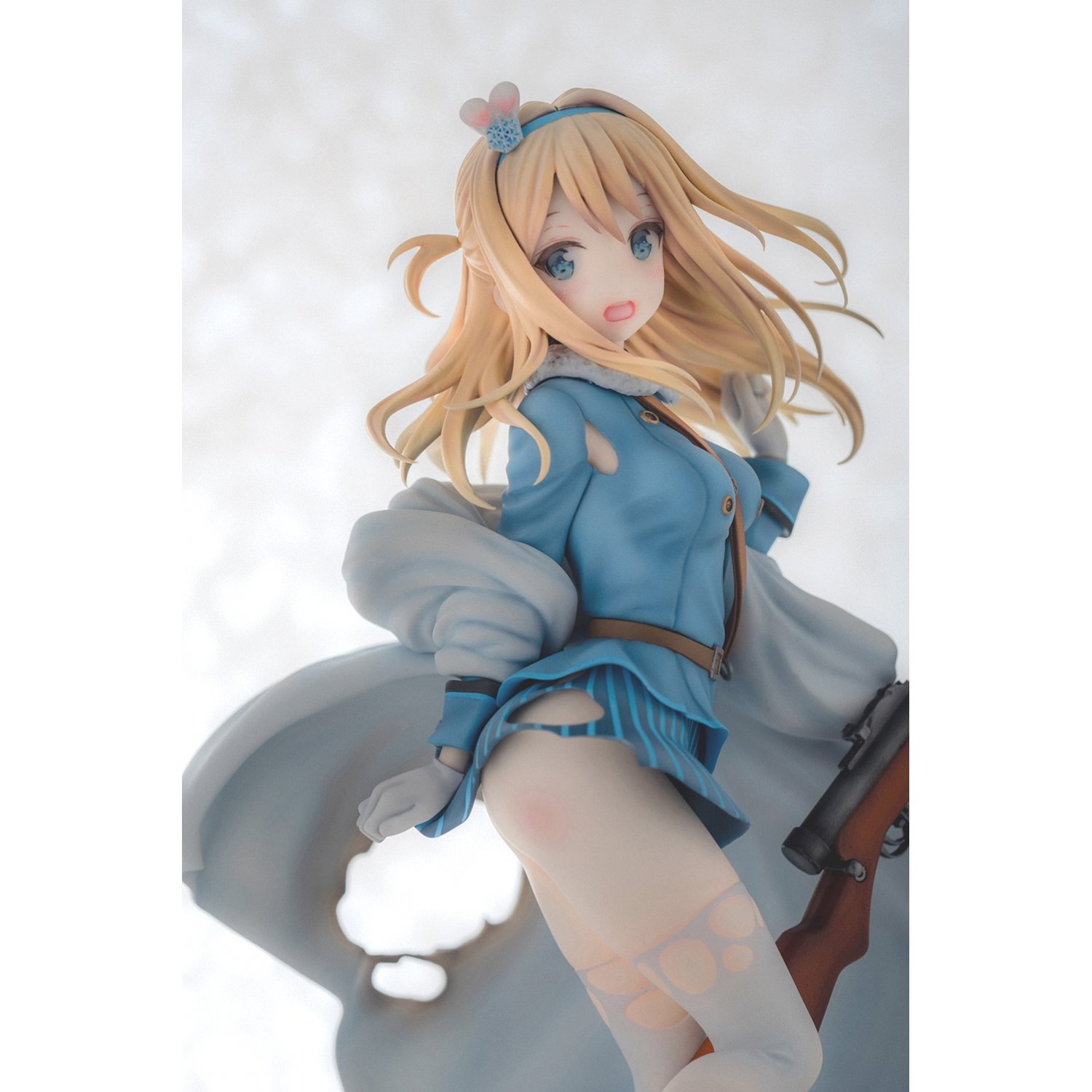 ������� Girls' Frontline Suomi KP-31