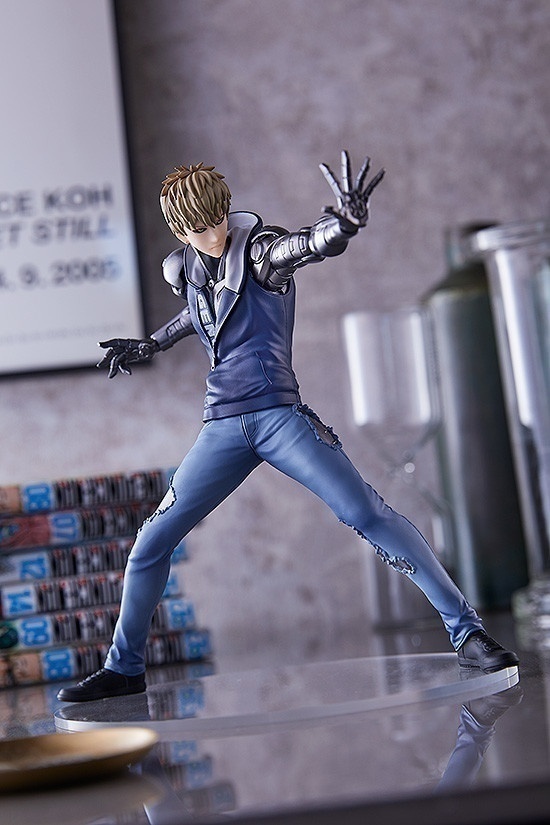 ������� POP UP PARADE "One-Punch Man" Genos