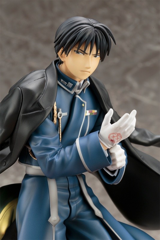 ������� Fullmetal Alchemist - Roy Mustang ARTFX J 1/8 ***