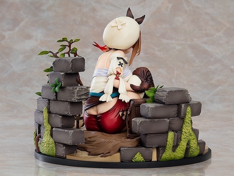 ������� Atelier Ryza Ever Darkness & the Secret Hideout: Reisalin Stout