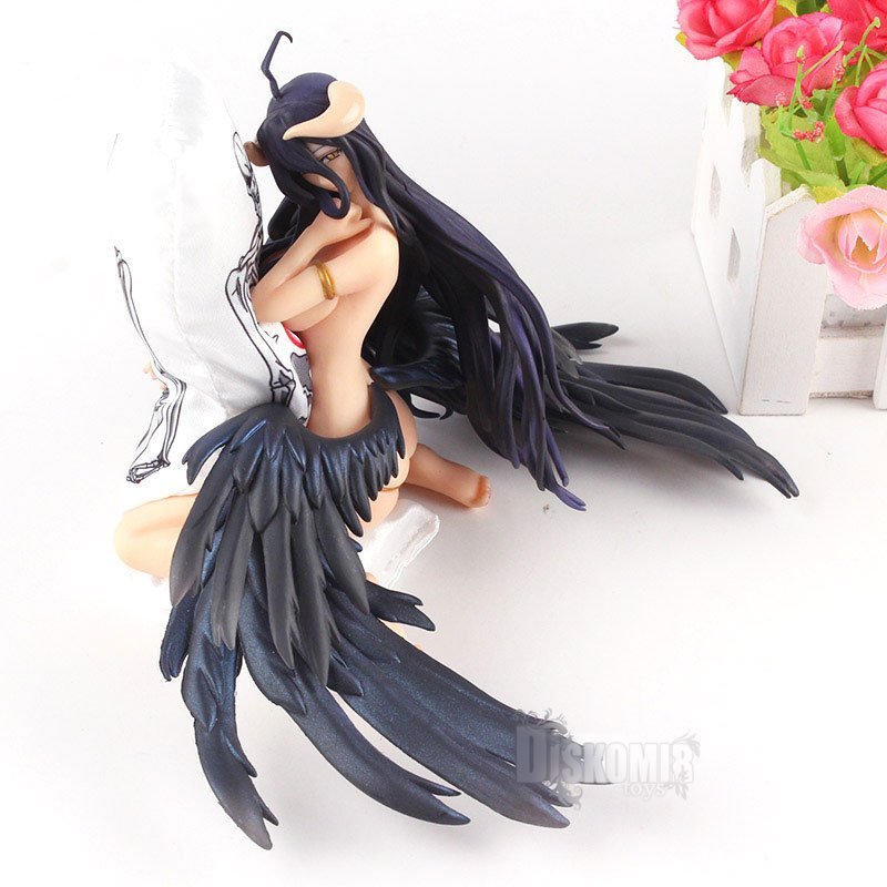 ������� �������� Albedo with dakimakura