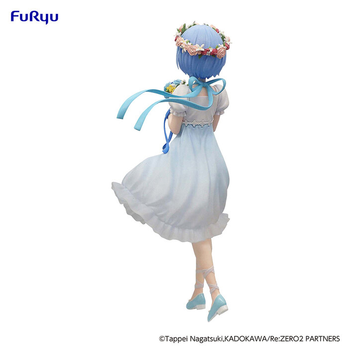 ������� Trio-Try-iT Figure Rem Bridesmaid