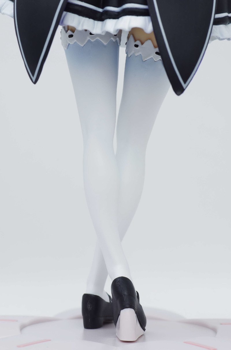 ������� Sega ReZero Rem Curtsey PM Figure