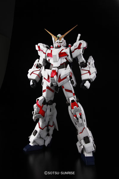 ������ ������� RX-0 Unicorn Gundam (PG)
