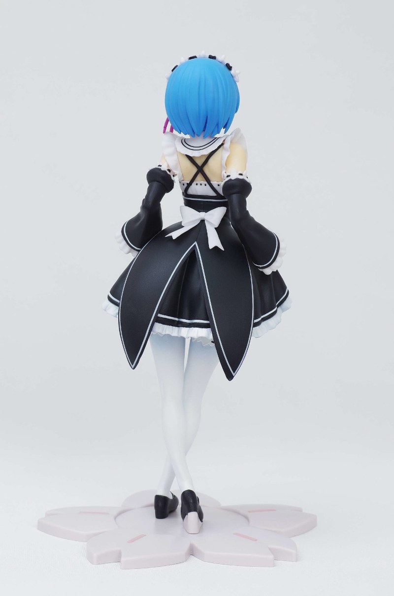 ������� Sega ReZero Rem Curtsey PM Figure